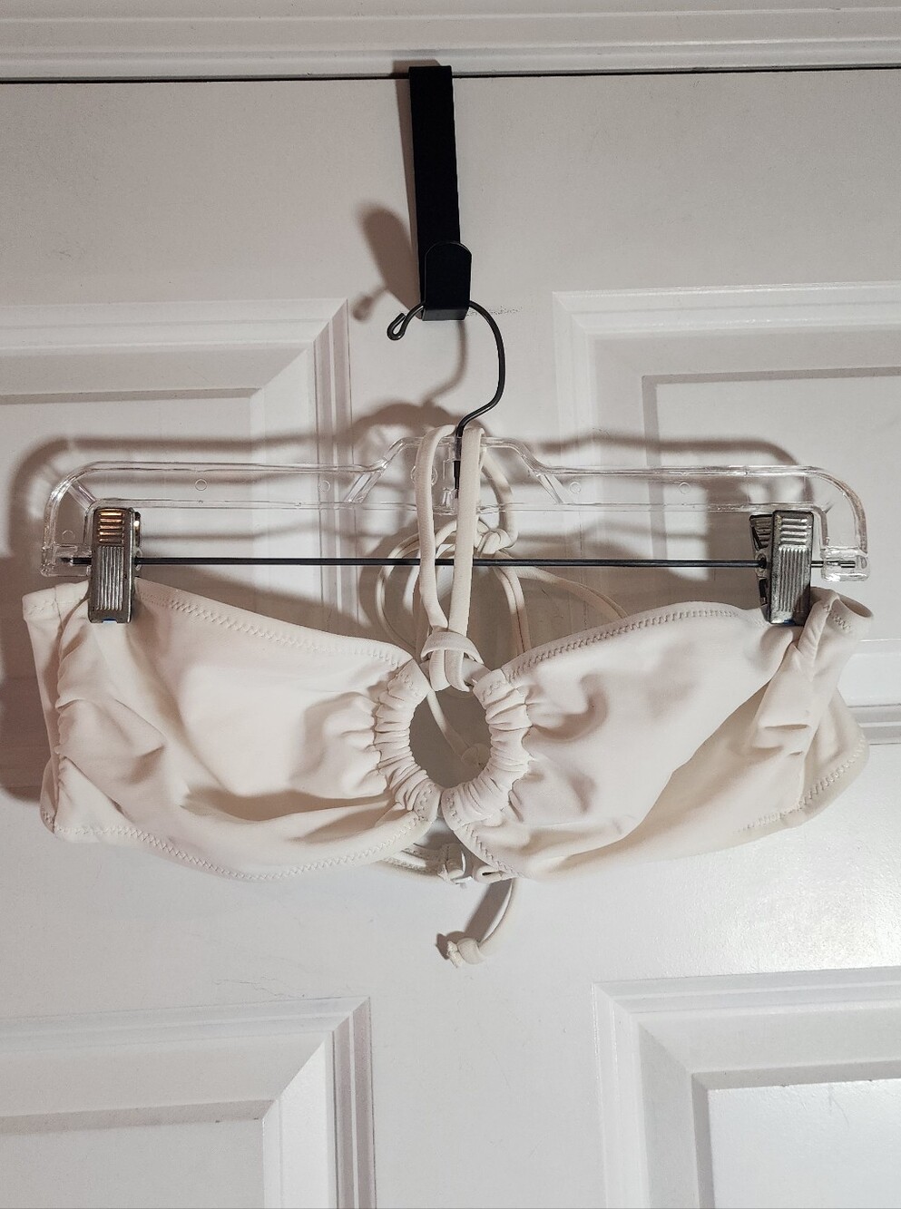 Old Navy White Halter Bandeau Bikini Top with Center Ring L No Padding